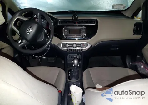 2016 Kia Rio Lx из США, поврежденный, VIN 561118